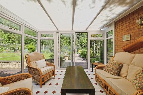 2 bedroom detached bungalow for sale, Tall Trees, Hessle, East Riding of Yorkshire, HU13 0LE