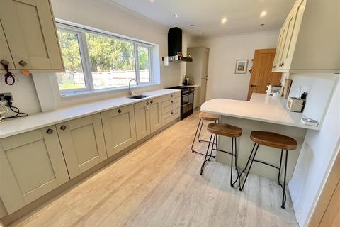 4 bedroom detached house for sale, Grange Park Avenue, Wilmslow