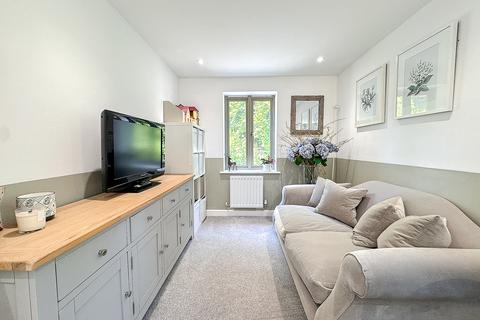 3 bedroom semi-detached house for sale, Campbell Road, off Venns Lane, Hereford, HR1