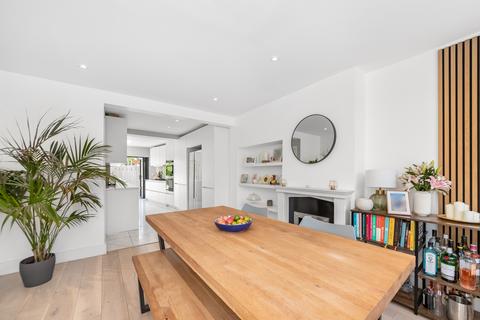 1 Stonefield Way, London, SE7 8PY