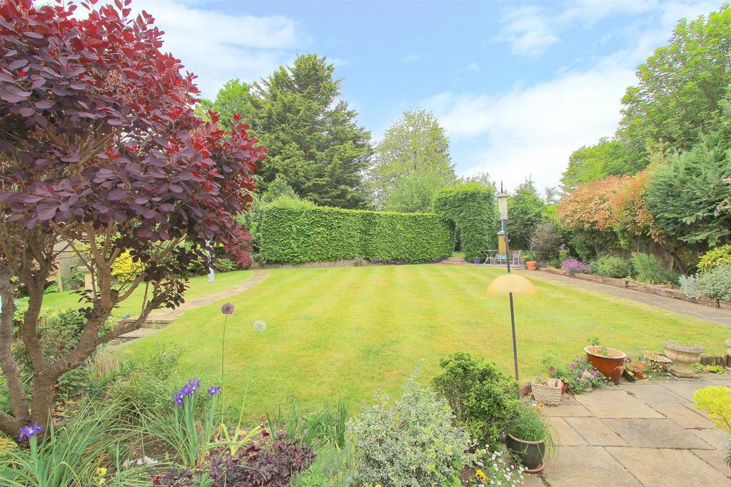 Garden-a.jpg