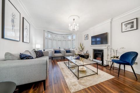 119 Vincent Gardens, London, NW2 7RH