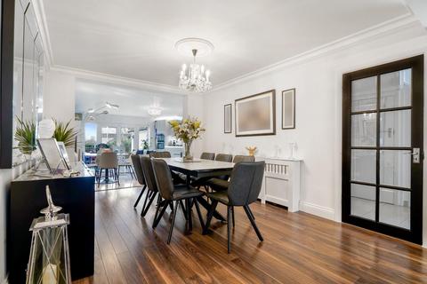 119 Vincent Gardens, London, NW2 7RH