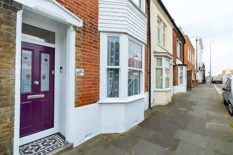 3 bedroom terraced house for sale, Avenue Road, Herne Bay