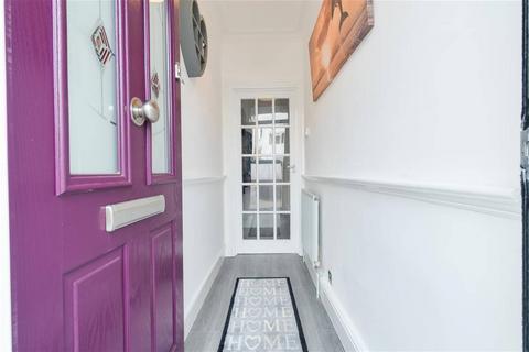 3 bedroom terraced house for sale, Avenue Road, Herne Bay