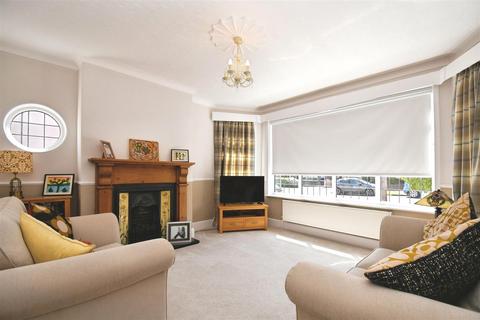 undefined, Westland Road, Kirk Ella, Hull