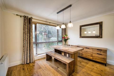 undefined, Kingsway, Sunniside
