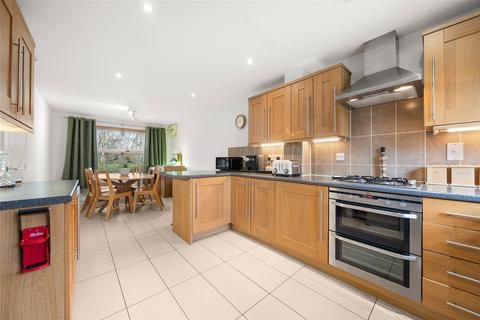 4 bedroom detached house for sale, Blackbird Place, Berkshire RG12