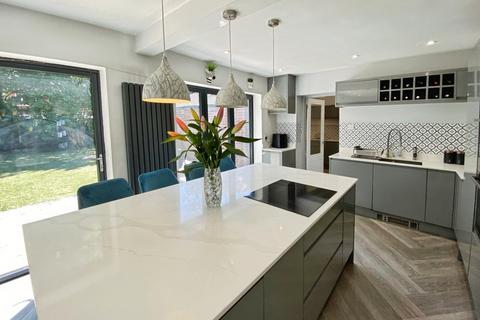 5 Shawdene Road, Manchester, M22 4BY