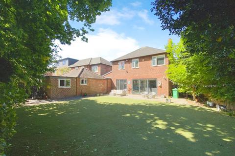 5 Shawdene Road, Manchester, M22 4BY