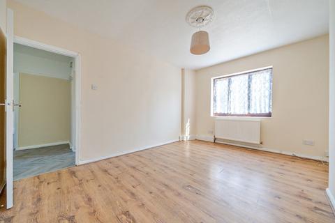 2 bedroom maisonette for sale, Scott Crescent, Erith