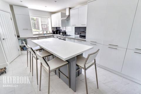 3 bedroom semi-detached house for sale, Windmill Avenue, Grimethorpe