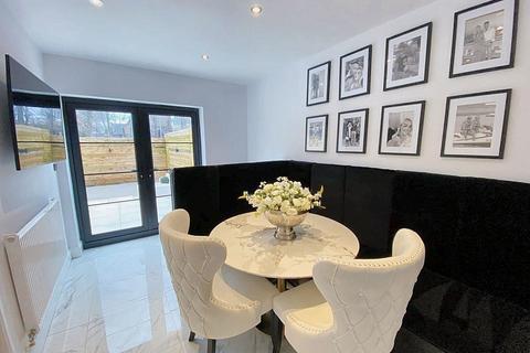 3 bedroom mews for sale, Egerton Mews, Stockton Heath WA4