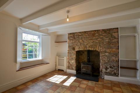 2 bedroom end of terrace house for sale, Summers Street, Lostwithiel, PL22
