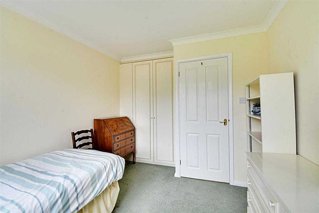 Bedroom 3 2.jpg