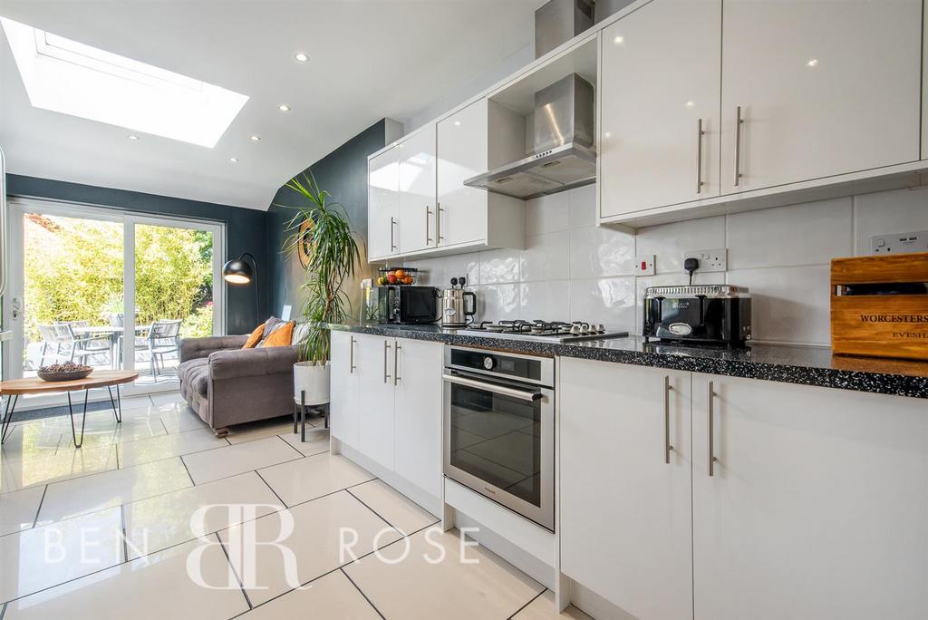 Kitchen/Breakfast Room