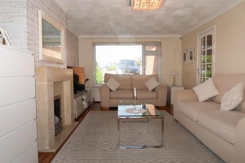 3 bedroom semi-detached house for sale, Pant-Y-Celyn Road, Llandough CF64