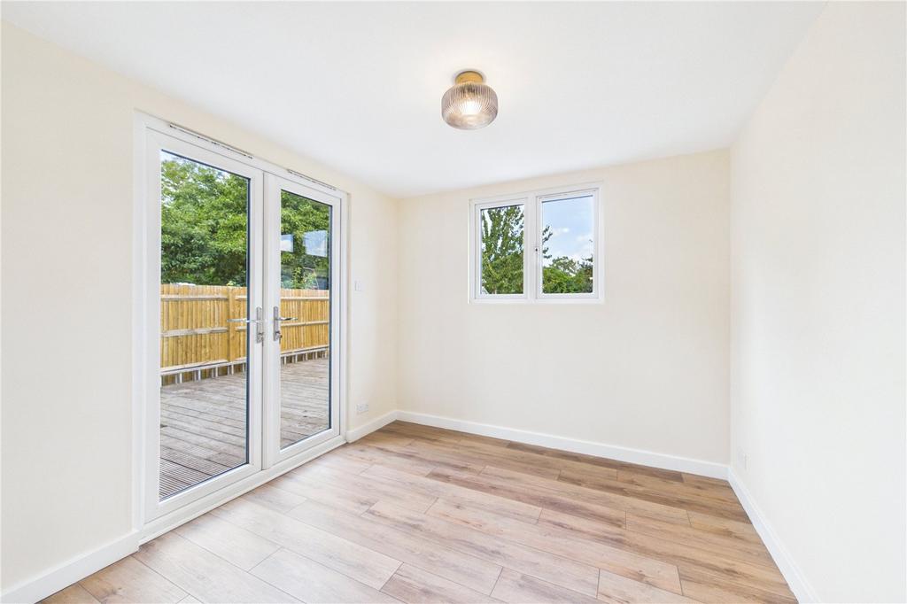 House in Reading - More