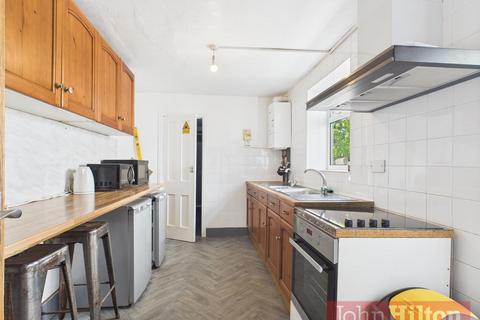 7 bedroom terraced house to rent, Springfield Road, Brighton