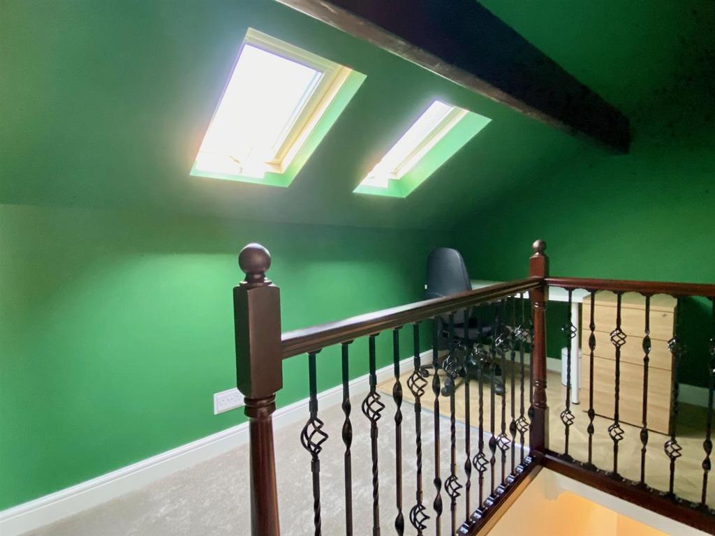 Thumbnail IMG 3110.jpg