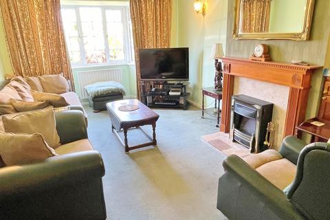 undefined, Waltons Avenue, Holbury