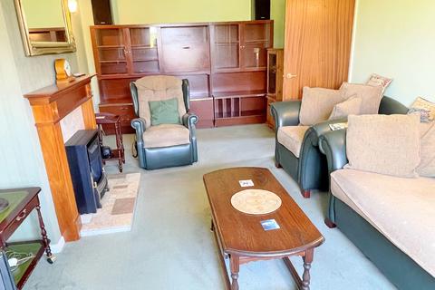 undefined, Waltons Avenue, Holbury