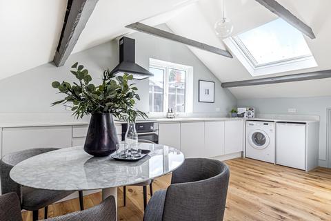 2 bedroom semi-detached house for sale, Beacon Mews, South Road, Weybridge, KT13