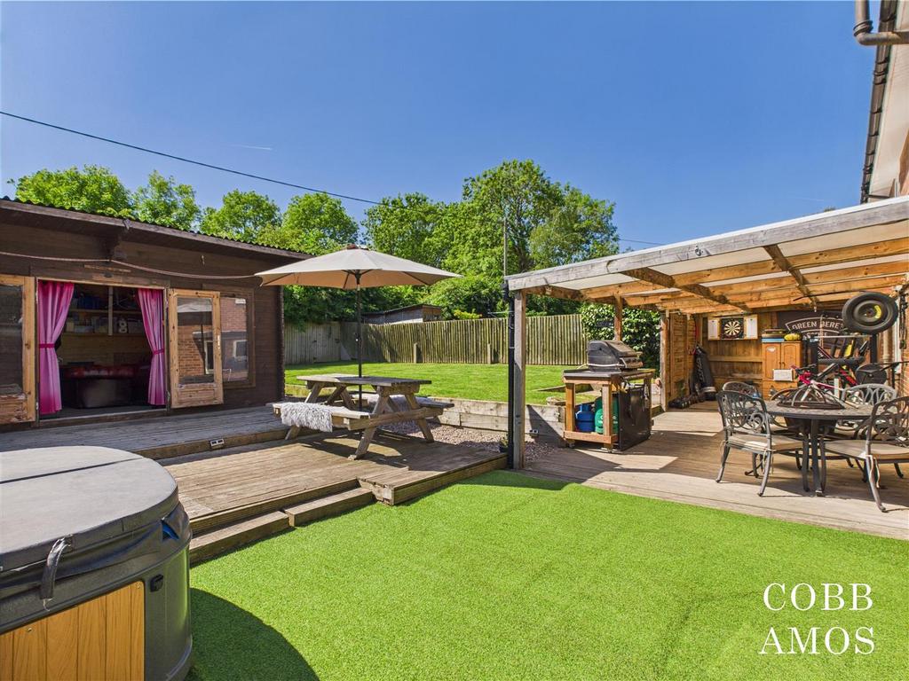 CAM02803 G0-PR0179-STILL047.jpg