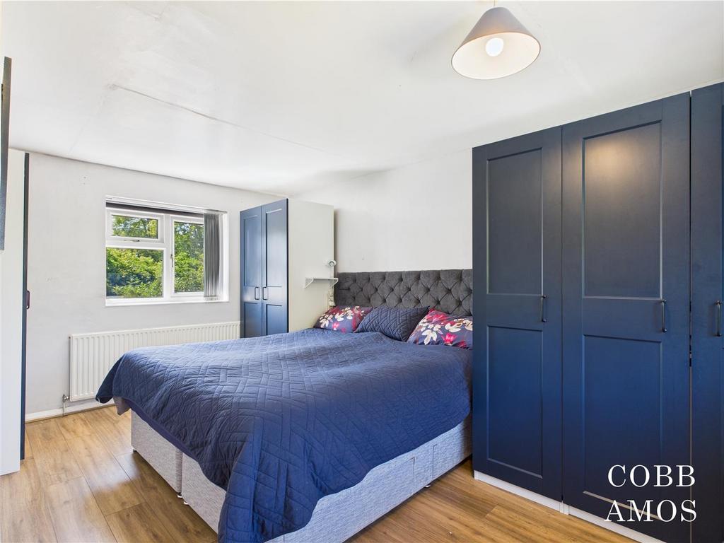 CAM02803 G0-PR0179-STILL026.jpg