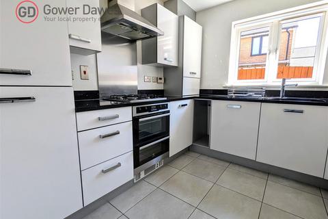 52 Anglia Way, South Ockendon, RM15 5FL