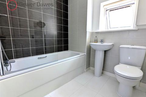 52 Anglia Way, South Ockendon, RM15 5FL