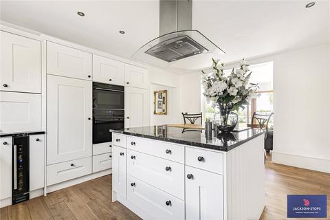 4 bedroom detached house for sale, Upper Heyford, Northampton, NN7