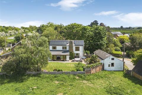 4 bedroom detached house for sale, Upper Heyford, Northampton, NN7