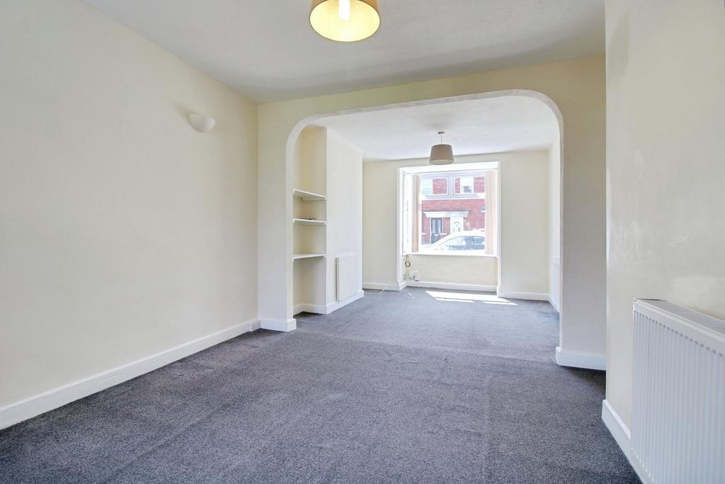 Living &amp; Dining Room