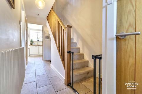 3 bedroom terraced house for sale, Scott Close, Lichfield WS14