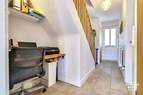 3 bedroom terraced house for sale, Scott Close, Lichfield WS14