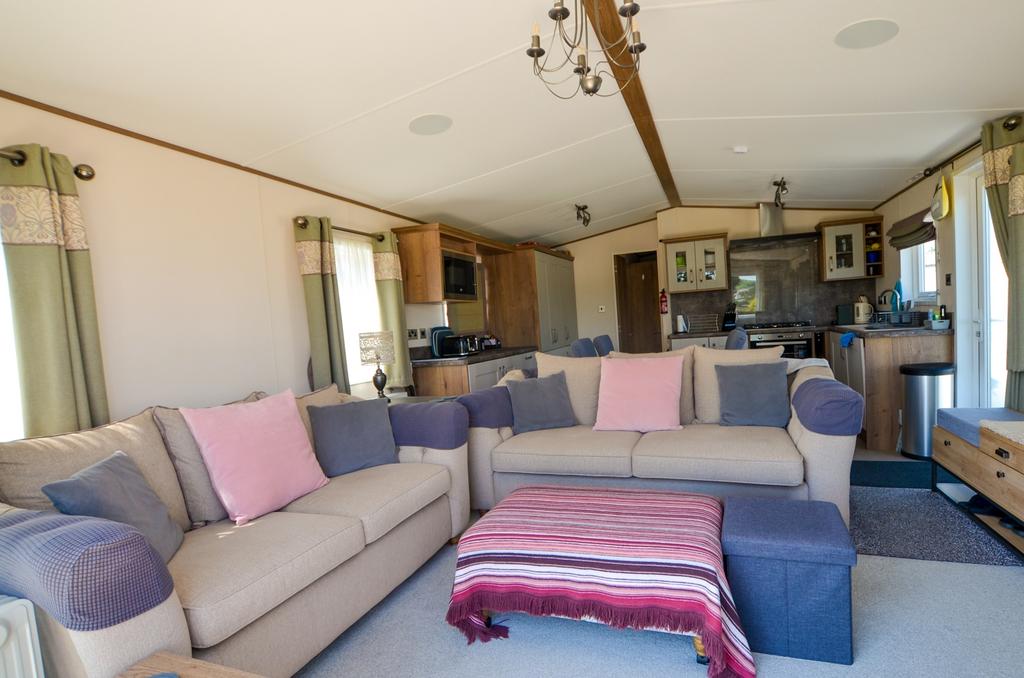 To Book A Viewing Call TPS Lostwithiel on 01208 87
