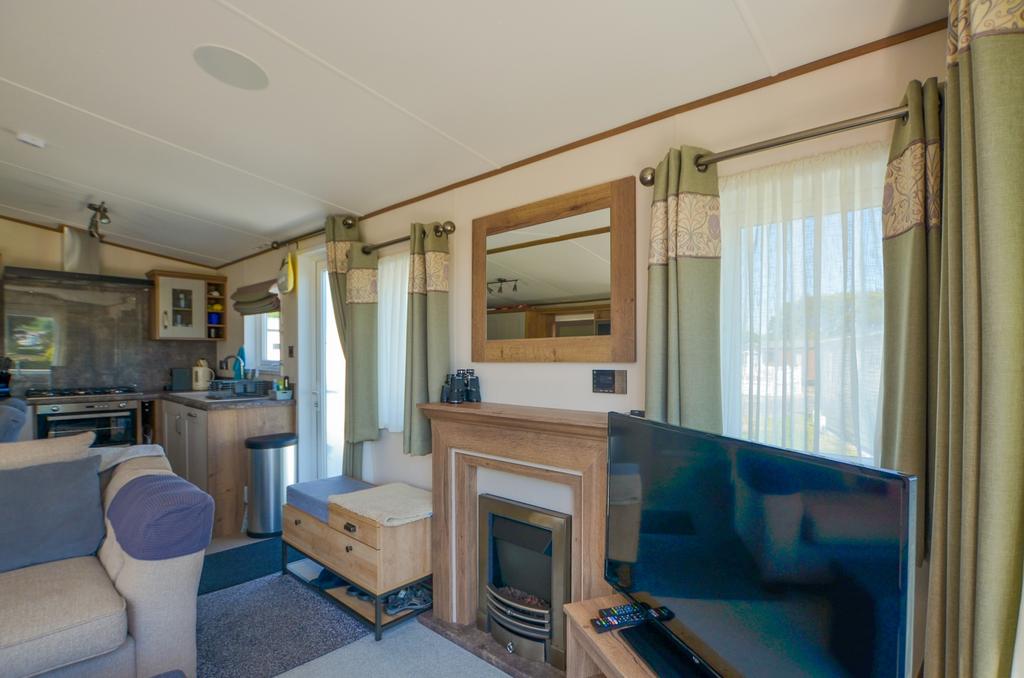 To Book A Viewing Call TPS Lostwithiel on 01208 87