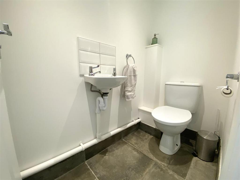 Image00009.jpeg