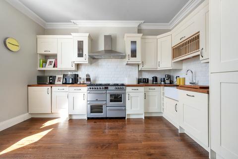 4 bedroom duplex for sale, Apartment Life in Melton Mowbray on Burton Road, LE13 1DJ