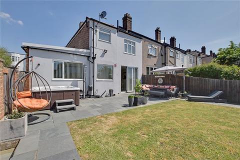 4 bedroom end of terrace house for sale, Thornsbeach Road, Catford, London, SE6