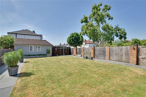 4 bedroom end of terrace house for sale, Thornsbeach Road, Catford, London, SE6
