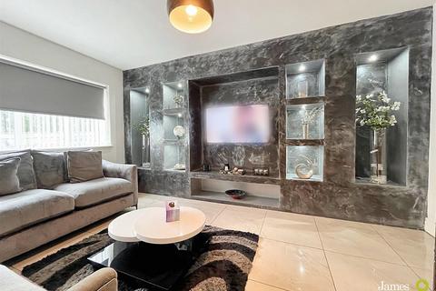 6 bedroom detached house for sale, Blacksmiths Way, Coedkernew, Newport