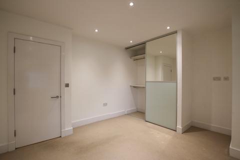 1 bedroom apartment for sale, Market Place, Wokingham, RG40