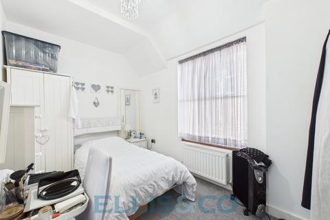 1 bedroom apartment for sale, Lamberts Yard, High Street, Tonbridge, Kent, TN9