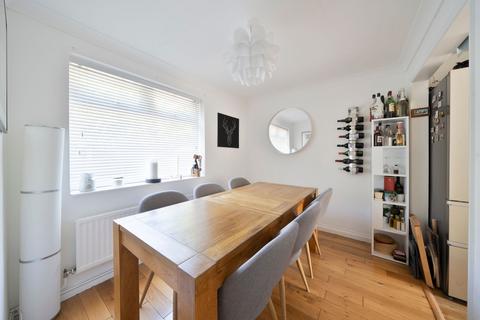 3 bedroom end of terrace house for sale, Barnwell Road, Cambridge, CB5