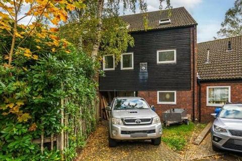 6 bedroom terraced house for sale, Northcott, Bracknell, Berkshire