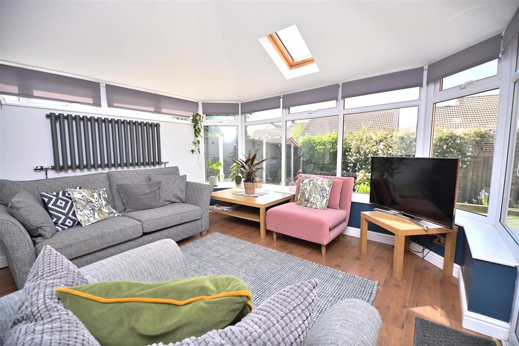 20 Farleigh Close Conservatory (2).JPG