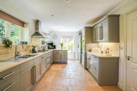 5 bedroom detached house for sale, The Copse, Warlingham CR6