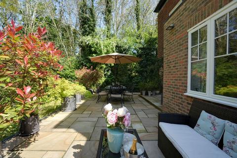 5 bedroom detached house for sale, The Copse, Warlingham CR6